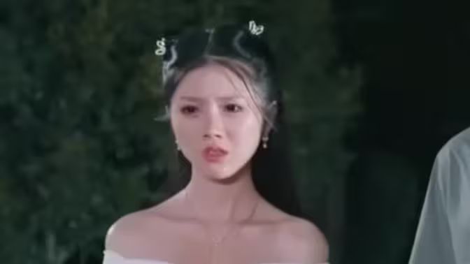 电影：《弃婿逆天：从觉醒惊世医术救美开始》