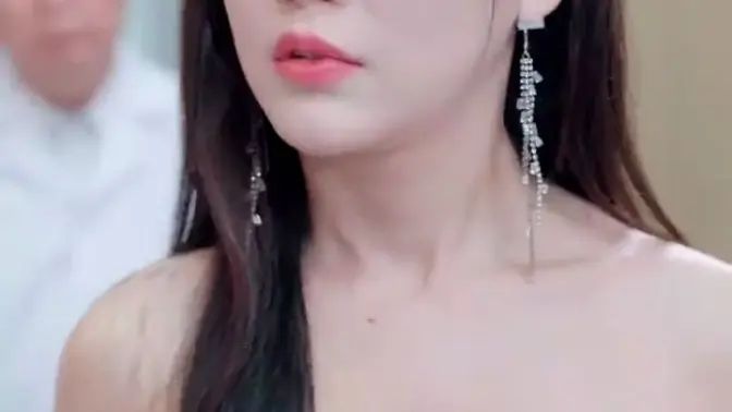 电影：萌宝天降：捡到首富亲爸