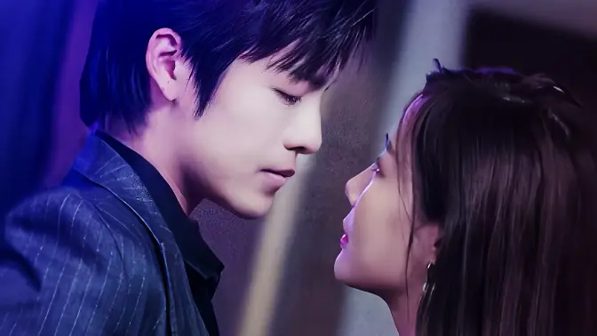 电影：年下狼狗撩得姐姐面红心跳