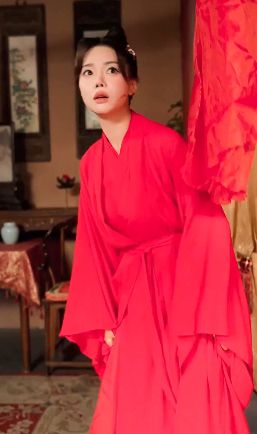 电影:新:王妃她又美又飒(余宗伟-孔玉倩)