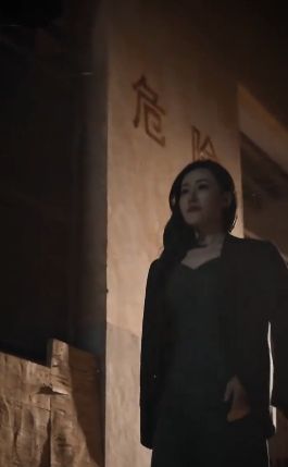 电影:我从工厂崛起,纵横四海