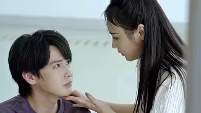 电影：替嫁后发现老公是隐藏首富