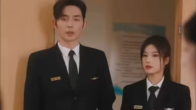 电影:爱在黎明前降落