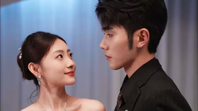 电影：星途璀璨