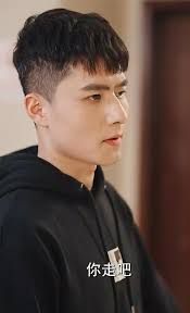 电影：跑腿，竟是隐藏大佬