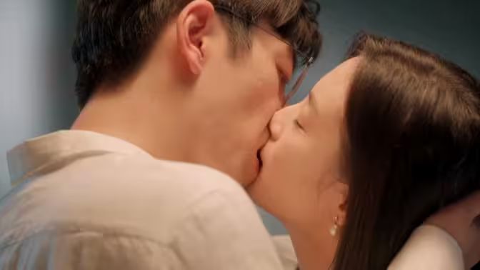 电影：救了一万次的你